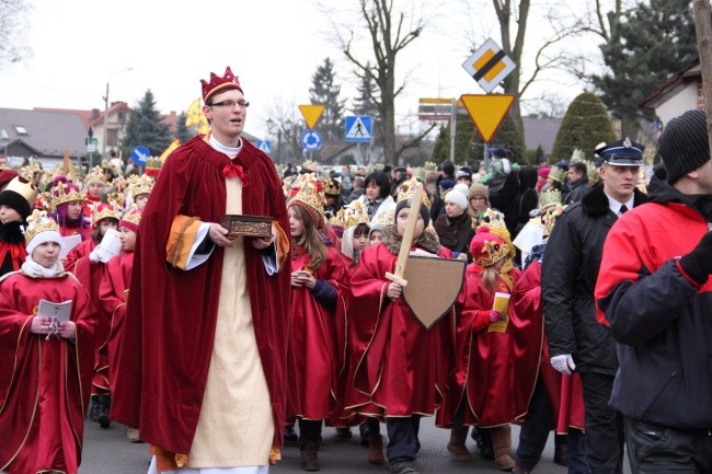 Niepołomicki Orszak Trzech Króli cz. 1