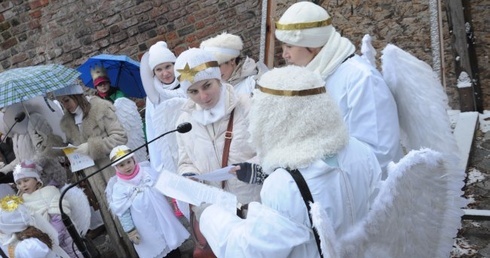 Opolanie pokłonią się Dzieciątku Jezus