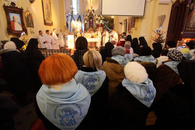 Parafia w Jadowie - rozpoczęcie peregrynacji figury MB Loretańskiej