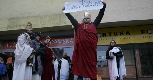 Orszak i świętowanie niedzieli