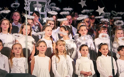 30 grudnia 2012 r. zespół  wystąpił z programem  „Małe, białe dla Jezuska” 