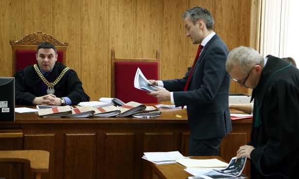 Biedroń przed sądem