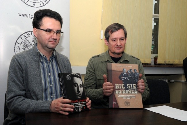 Publikacje IPN to książki recenzowane, starannie sprawdzane przez naukowców pod względem historycznej rzetelności