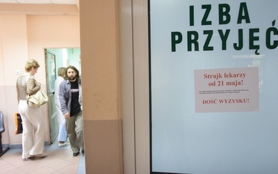 Lekarze grożą rządowi