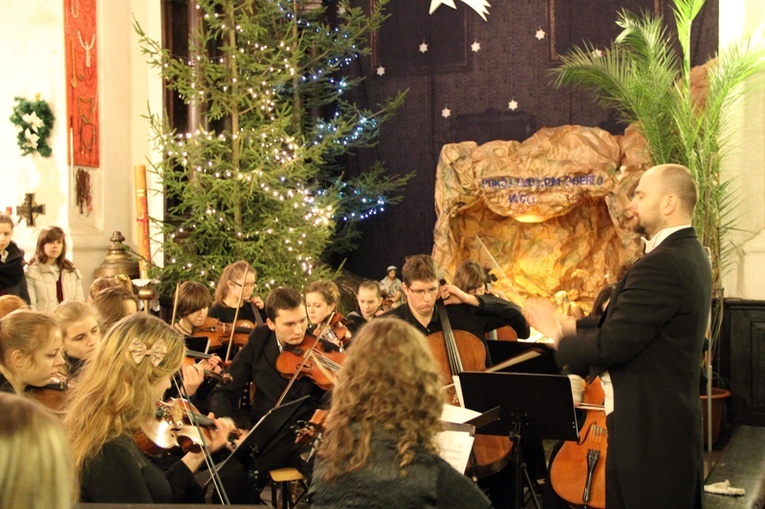 Koncert w Miedniewicach