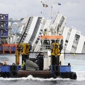 Rok temu wywróciła się Costa Concordia