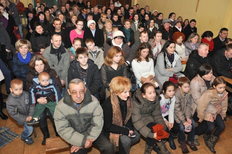 Teatr w Porębie Spytkowskiej