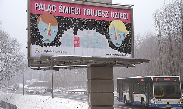  Rybnik, 9 stycznia. U wjazdu do miasta stanęło 7 billboardów z apelem do sumień