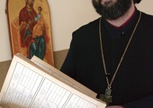 W księgach parafialnych znajdują się setki wpisów potwierdzających udzielenie sakramentów osobom z ówczesnego garnizonu radzieckiego