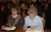 Czytają Pismo św. w Dębicy
