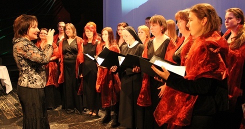 Chórzyści „Gloriam Dei” o nadziei