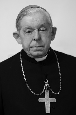 Zmarł prymas senior Józef Glemp