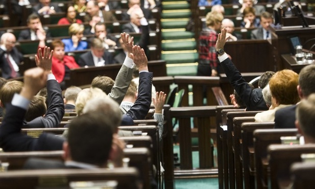 Poseł SLD: Jestem przeciw związkom partnerskim