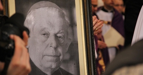 Uroczystości pogrzebowe kard. Glempa