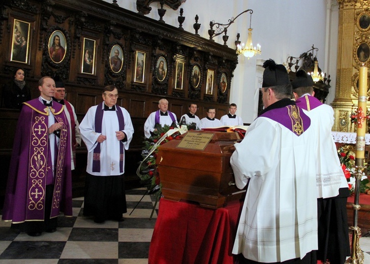 Pożegnanie Prymasa w bazylice