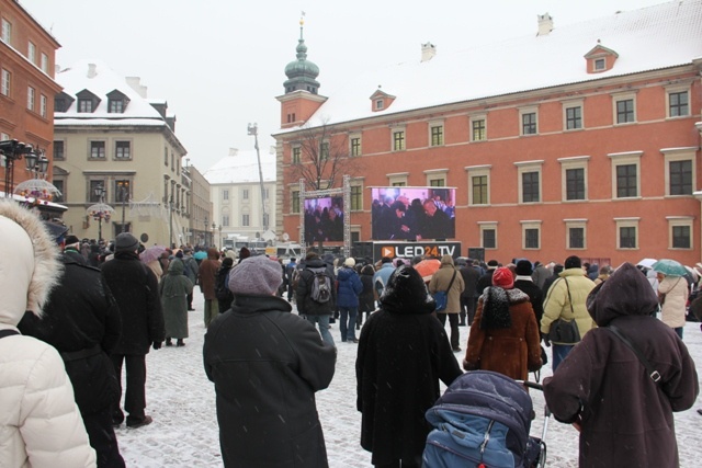 Stolica żegna Prymasa