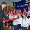 Pasowanie na ucznia, którego we wrześniu 2008 r. dokonał Mieczysław Kieca, prezydent miasta