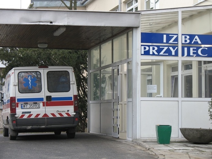 Zbyt niskie kontrakty nie zawsze są przyczyną problemów finansowych szpitali