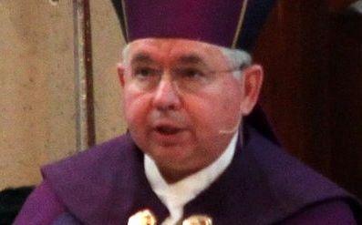 Arcybiskup zabronił przemówień kardynałowi