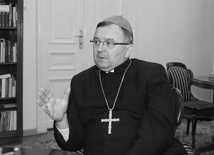abp Józef Życiński