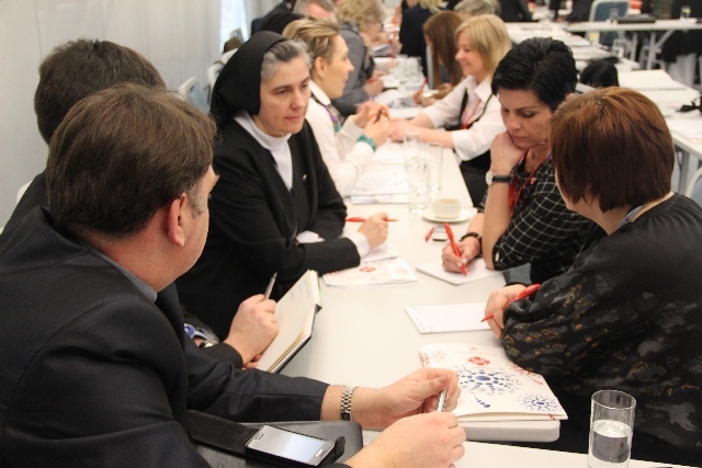 Konferencja o profesjonalnych metodach zdobywania pieniędzy