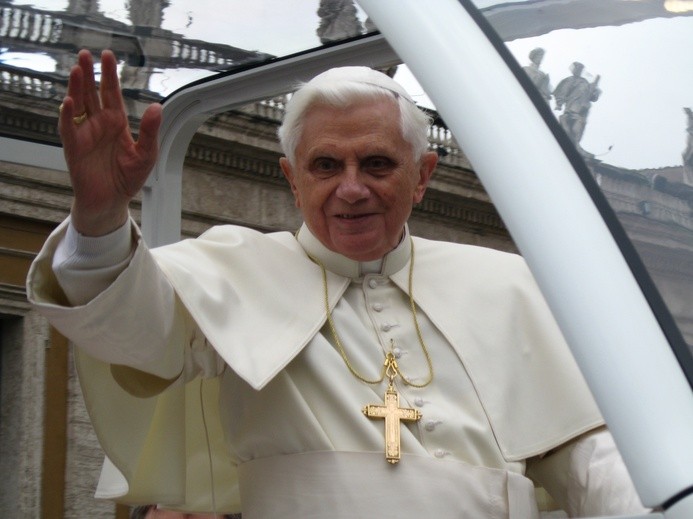 Benedykt XVI podjął decyzję o rezygnacji z urzędu