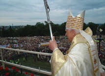 Benedykt XVI na Jasnej Górze w czasie pielgrzymki w 2006 roku