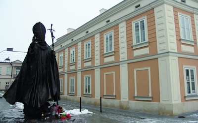 Muzeum Dom Rodzinny Jana Pawła II po remoncie będzie zajmowało całą wyremontowaną,  a wewnątrz przebudowaną kamienicę