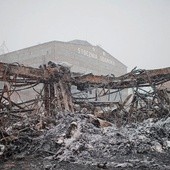 Tereny postoczniowe, hala rozebrana po pożarze w styczniu 2012 r.