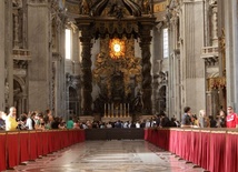 Następca Benedykta XVI "musi być wyrazisty i autentyczny” 
