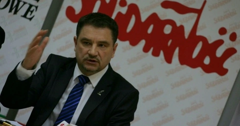 Z ust Piotra Dudy padło sporo cierpkich słów pod adresem polityków