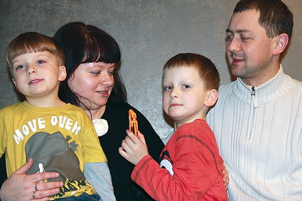   – Tobiasz wyparł chorobę. Nie przyznaje się, że kiedykolwiek leżał w szpitalu – mówi Justyna 