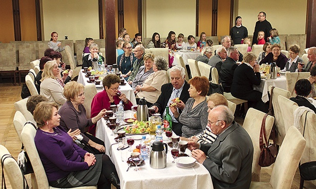 Członkowie klubu świętowali rocznicę działalności w Miejskim Ośrodku Kultury i Sportu w Pyskowicach 