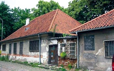  Dawny żydowski dom pogrzebowy