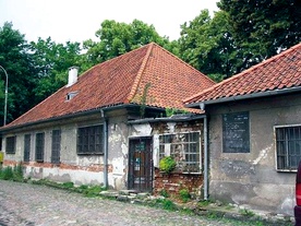  Dawny żydowski dom pogrzebowy