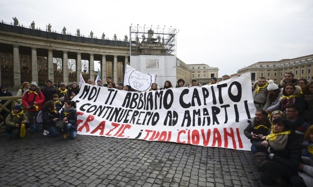 Ostatni Anioł Pański z Benedyktem XVI