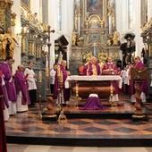 Mszy dziękczynnej za pontyfikat Benedykta XVI przewodniczył bp Andrzej F. Dziuba