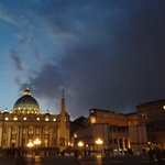 Watykan, wieczór przed ostatnią audiencją Benedykta XVI