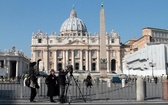 Watykan - ranek w dniu pożegnania papieża