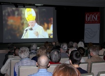 W sobotę uczestnicy obejrzeli m.in. film "Duchem ciosany" w reżyserii Arkadiusza Gołębiewskiego