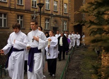 Pierwsze nabożeństwo przy relikwiach św. Jacka