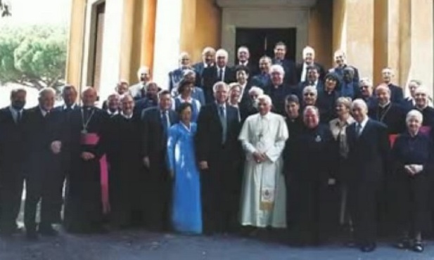Benedykt XVI spotka się ze swoimi uczniami