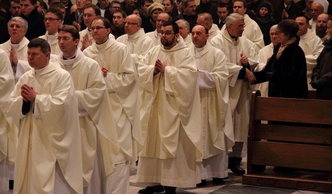Abp Skworc: Spełniamy prośbę Franciszka