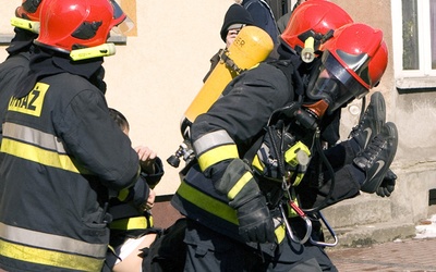 Ćwiczenia strażackie w Karlinie