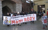 Manifestowali w obronie rodziny