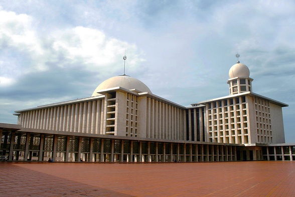 Meczet w Dżakarcie