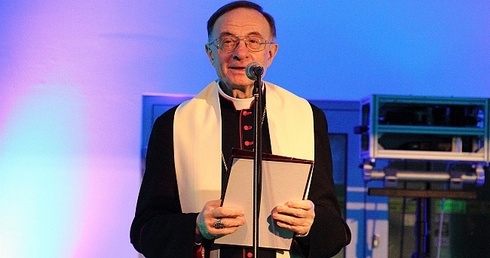 Inicjatorem oświadczenia jest ks. infułat Stanisław Bogdanowicz