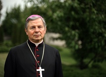 Bp Henryk Tomasik