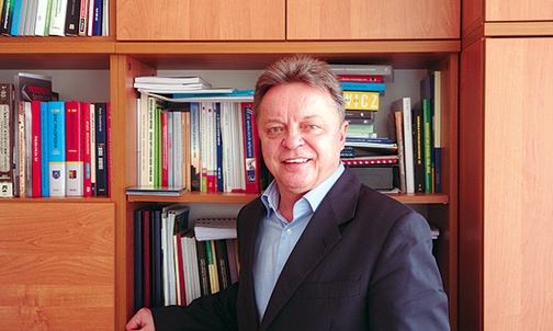 Prof. dr hab. Marek S. Szczepański