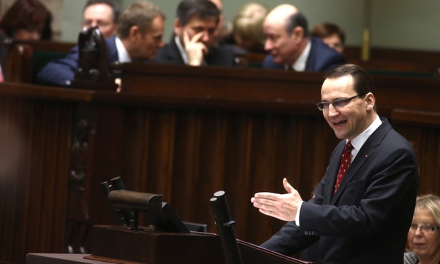Expose Sikorskiego nt. polityki zagranicznej